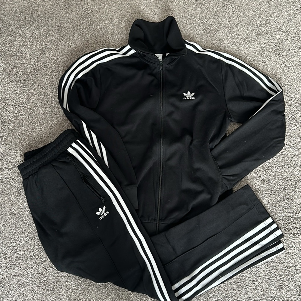 NWT adidas size MEDIUM BECKENBAUER TRACK SET track pants & track top